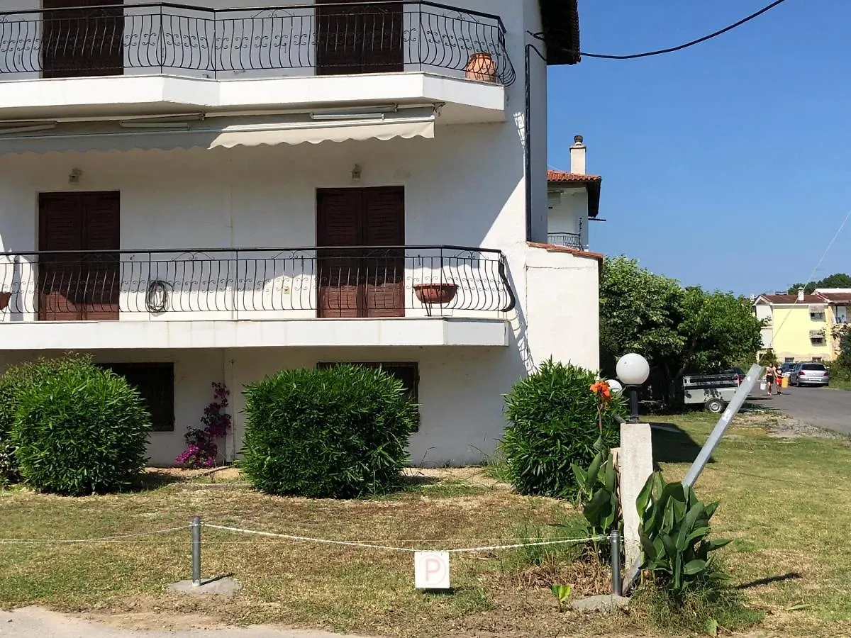 Narciso, Elegant Living Apartment Siviri 0*,
