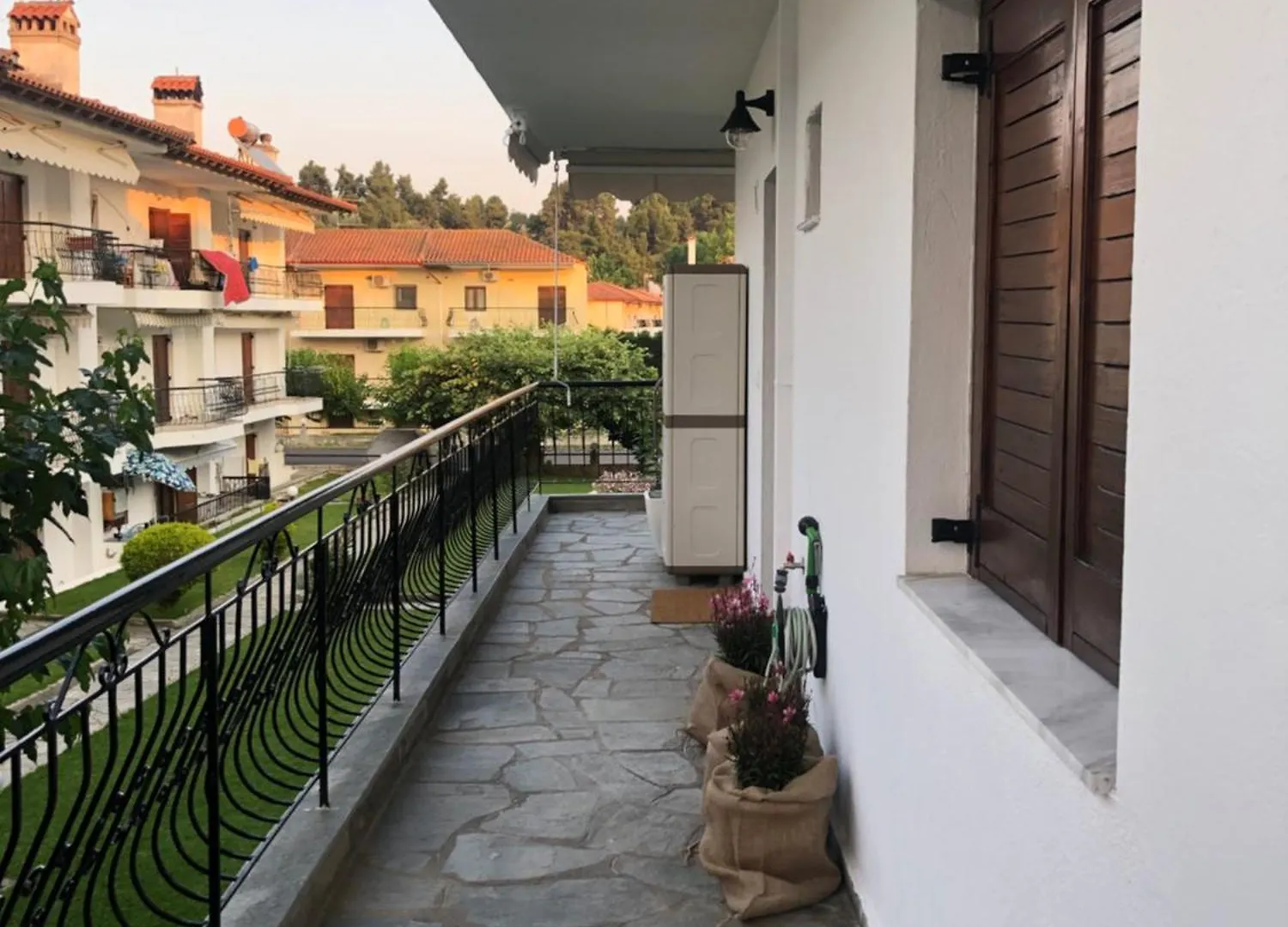 Narciso, Elegant Living Apartment Siviri