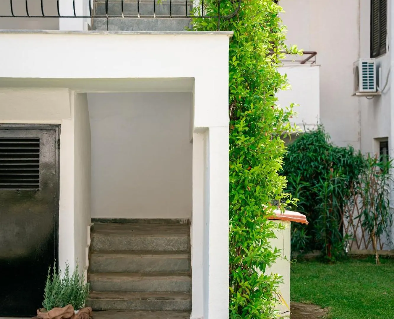 Narciso, Elegant Living Apartment Siviri
