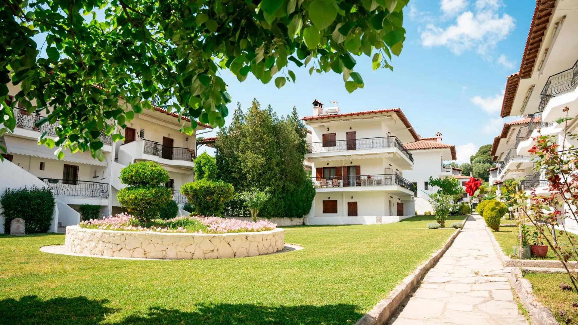 Narciso, Elegant Living Apartment Siviri