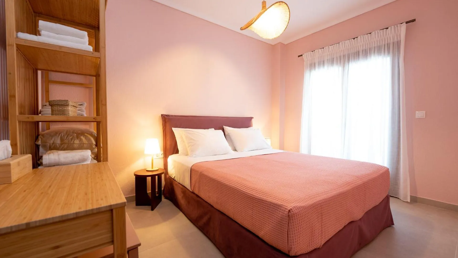 Narciso, Elegant Living Apartment Siviri