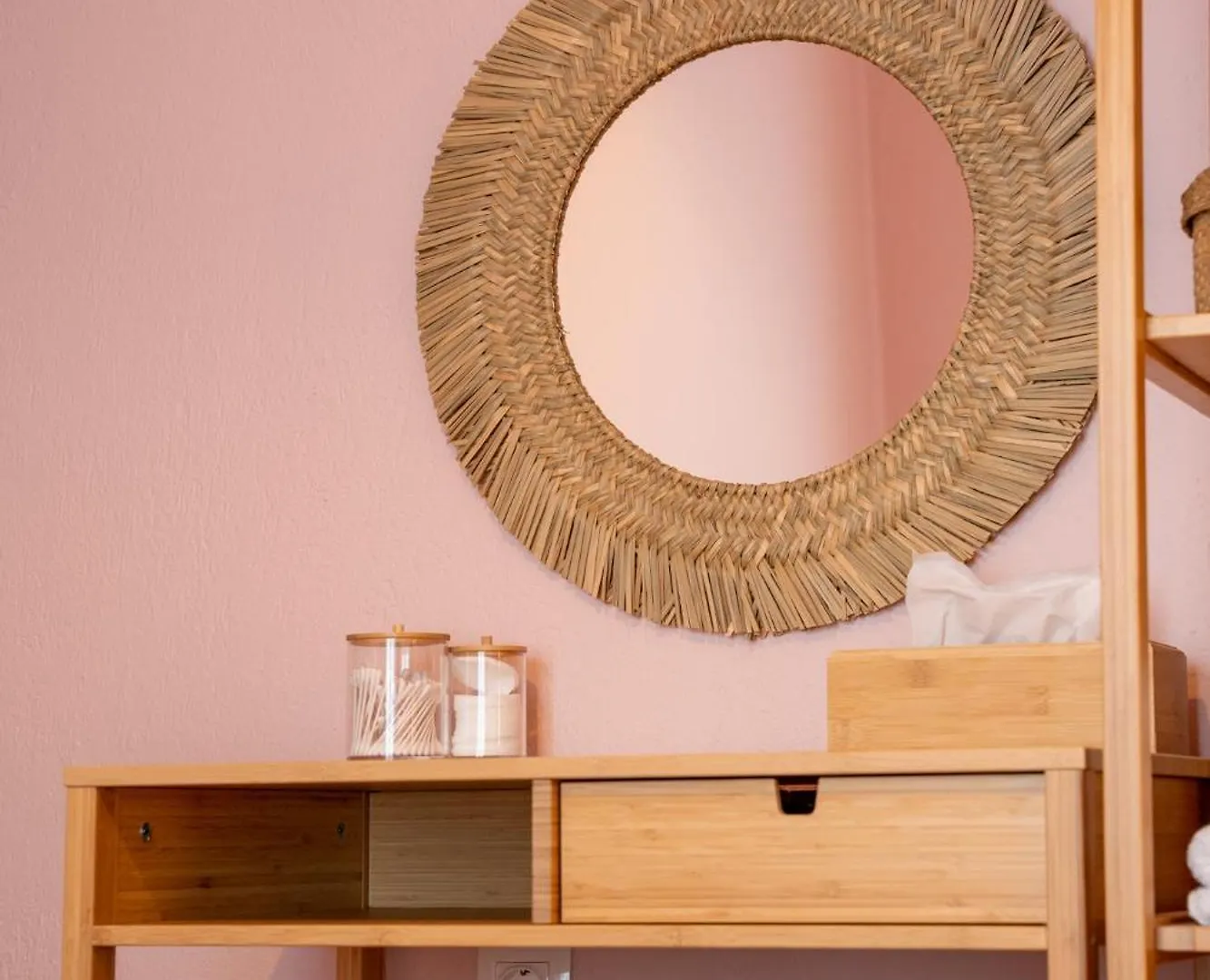Narciso, Elegant Living Apartment Siviri