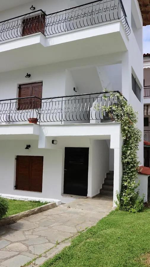 Narciso, Elegant Living Apartment Siviri